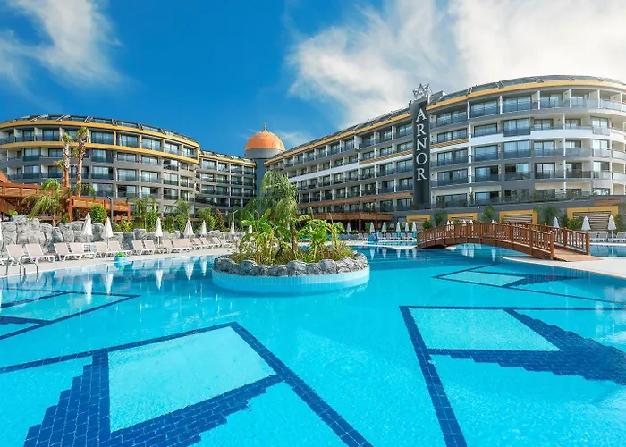Arnor De Luxe Hotel & Spa Side